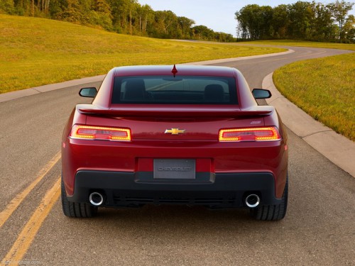 Chevrolet-Camaro_SS_2014_800x600_wallpaper_05